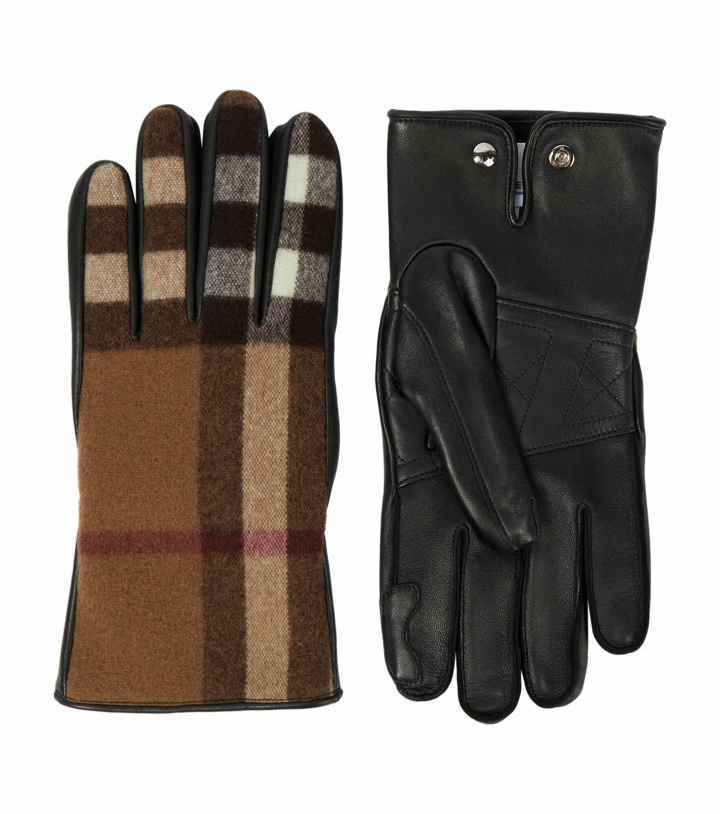 Photo: Burberry - Leather and wool gloves