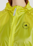 TruePace Hooded Jacket in Yellow