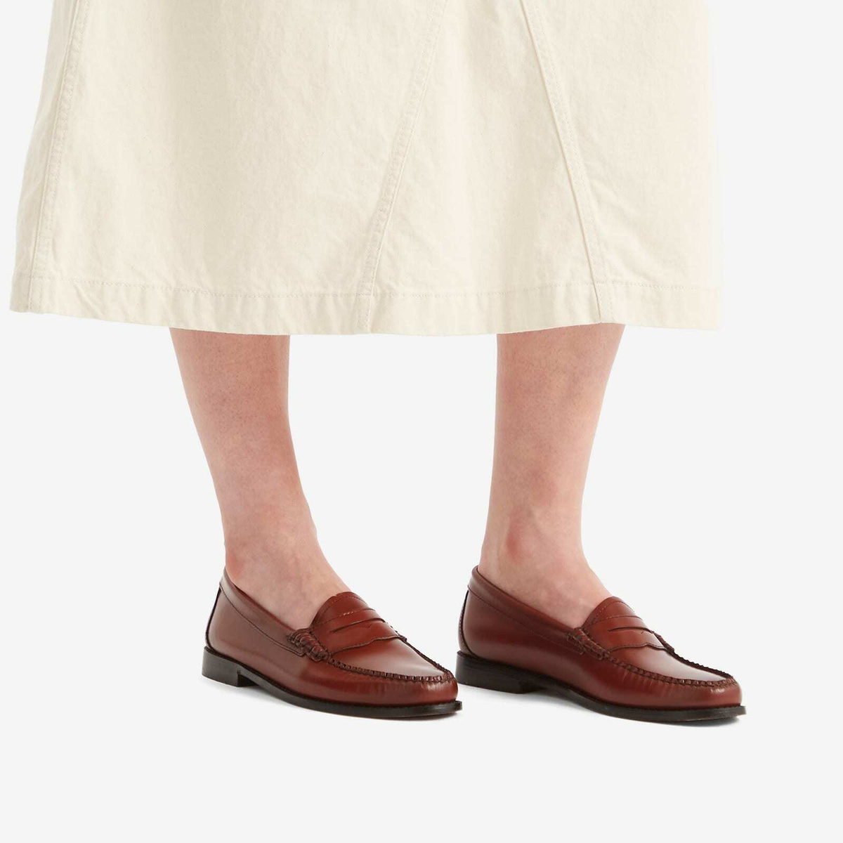 Bass Weejuns Women's Penny Loafer in Smoke Paprika Leather