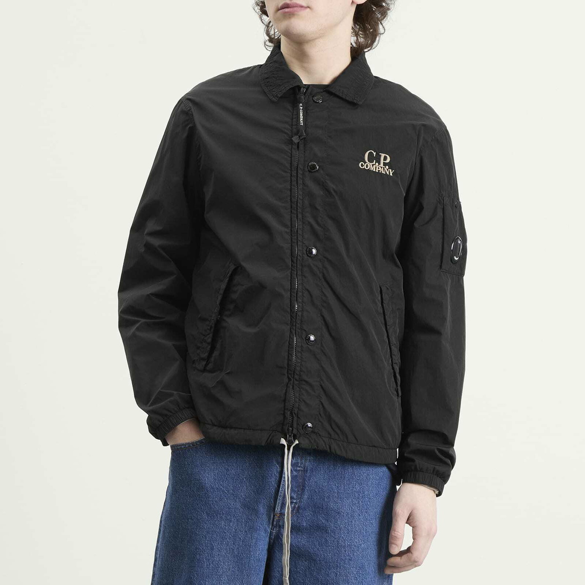 C.P. Company Men's Chrome-R Zipped Lens Logo Overshirt in Black