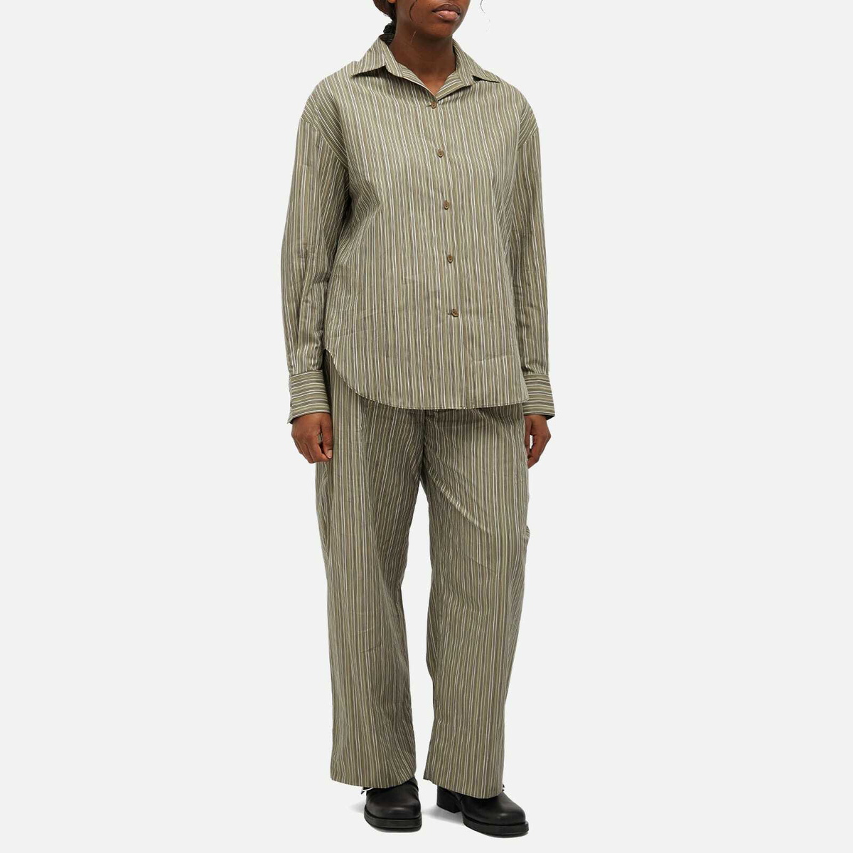 Faithfull The Brand Women's En Vau Stripe Shirt in Khaki Stripe