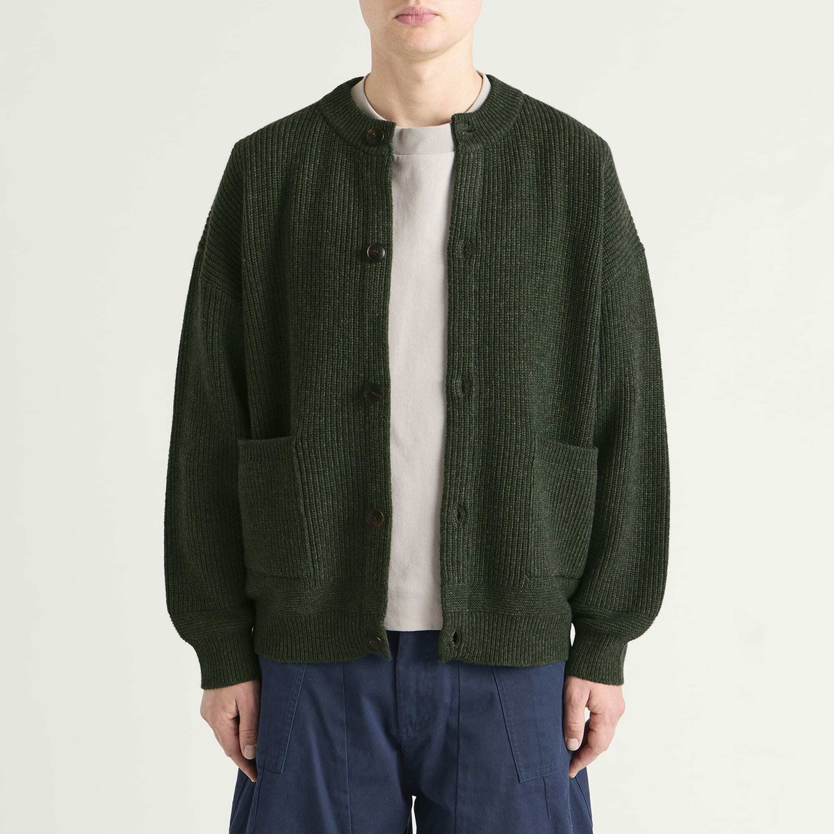 FrizmWORKS Men's Heavy Wool Round Cardigan in Forest Green