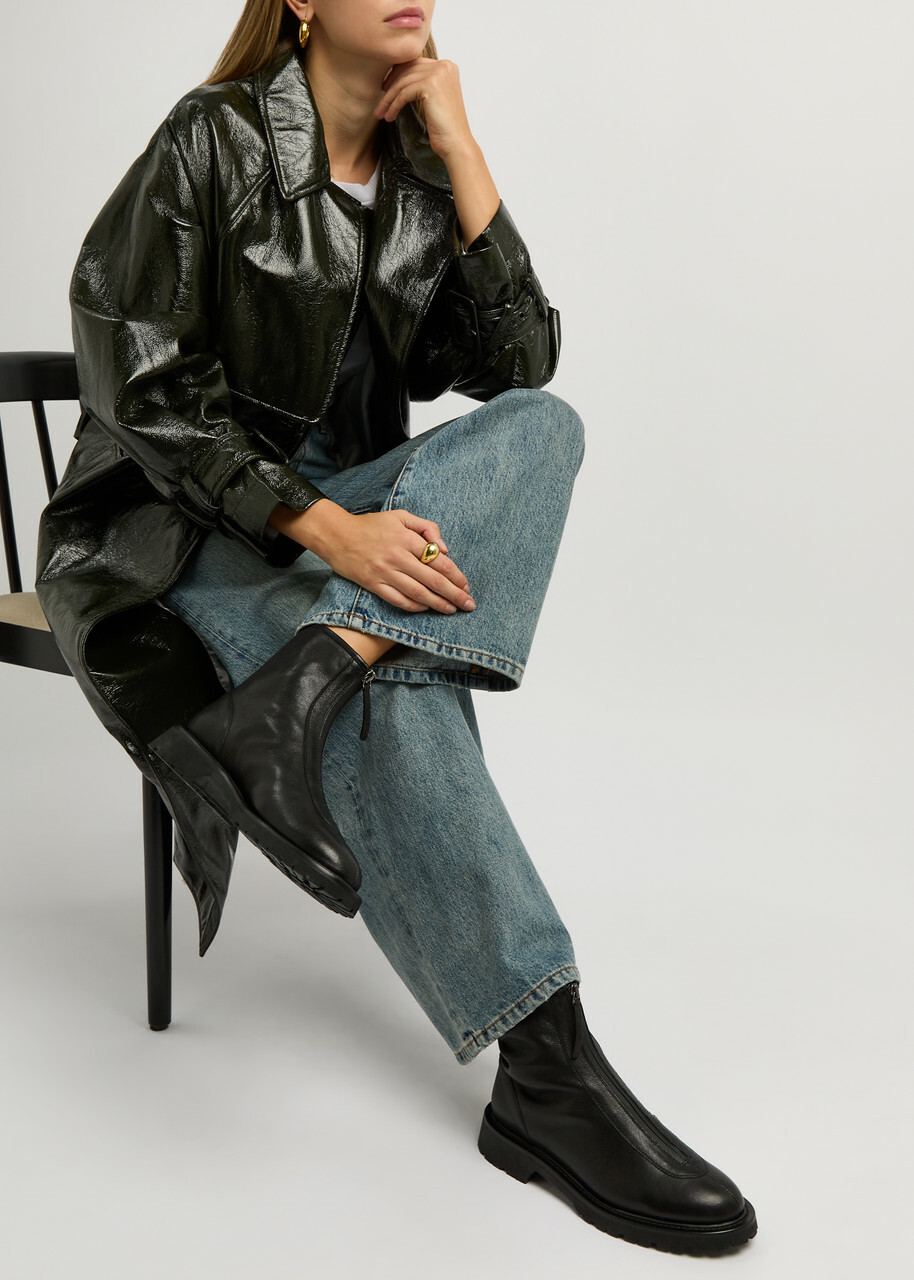 Legres Grained Leather Ankle Boots Black