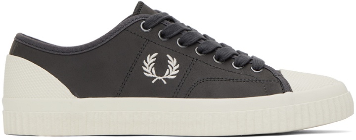 Photo: Fred Perry Gray Low Hughes Sneakers
