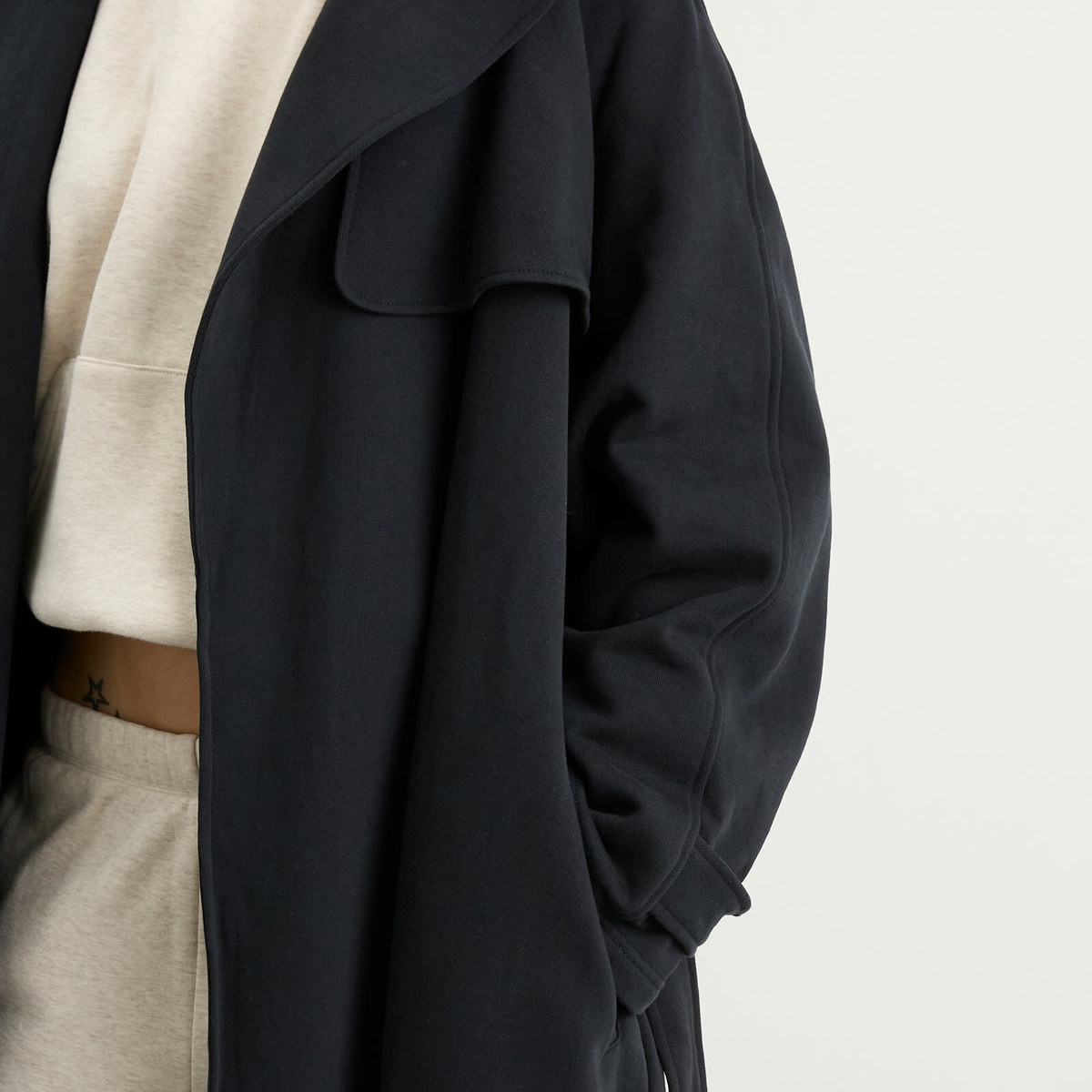 SKIMS Women's Boyfriend Fleece Trench Coat in Onyx
