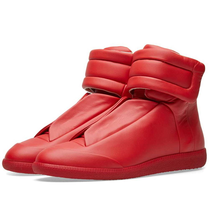 Photo: Maison Margiela 22 Future High Tonal Sneaker Red