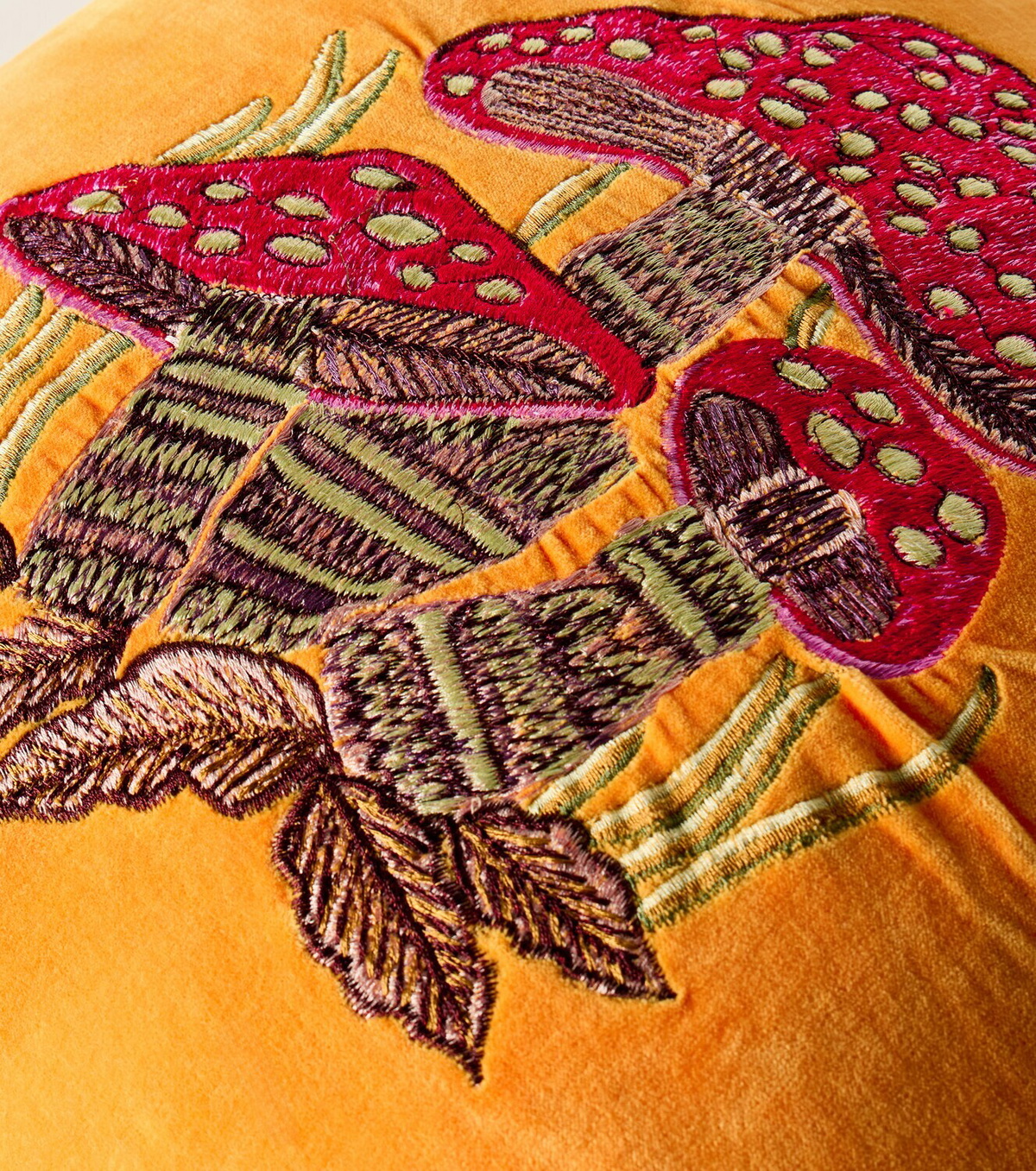 Les-Ottomans Embroidered coton velvet cushion