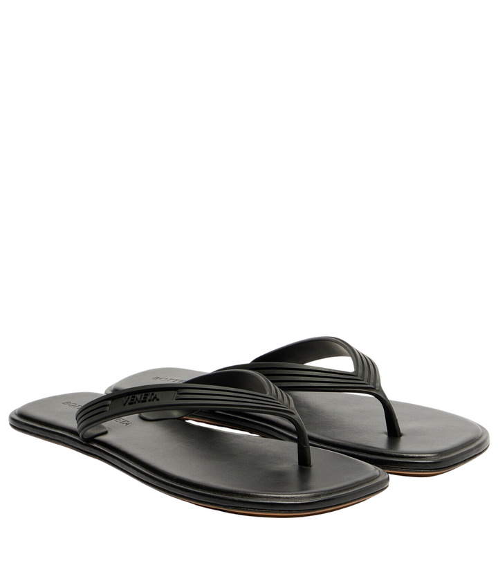 Photo: Bottega Veneta Sampieri thong sandals