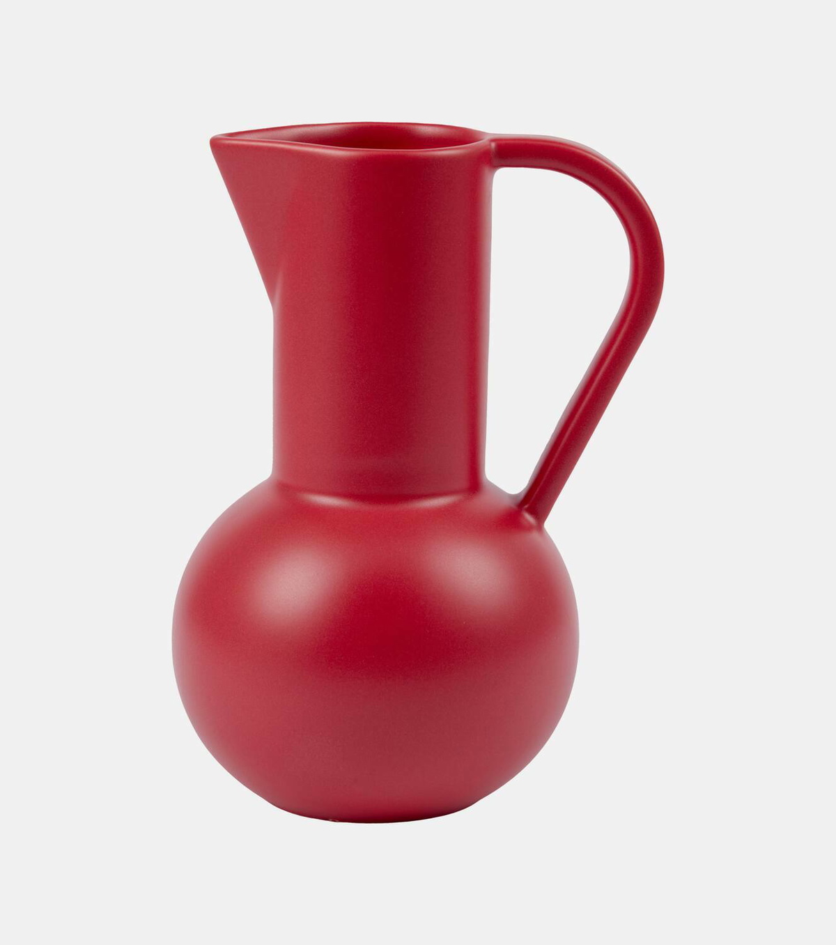 Raawii Strøm Small jug by Nicholai Wiig-Hansen