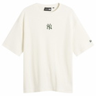 New Era Men's MLB New York Yankies Waffle T-Shirt in Off White