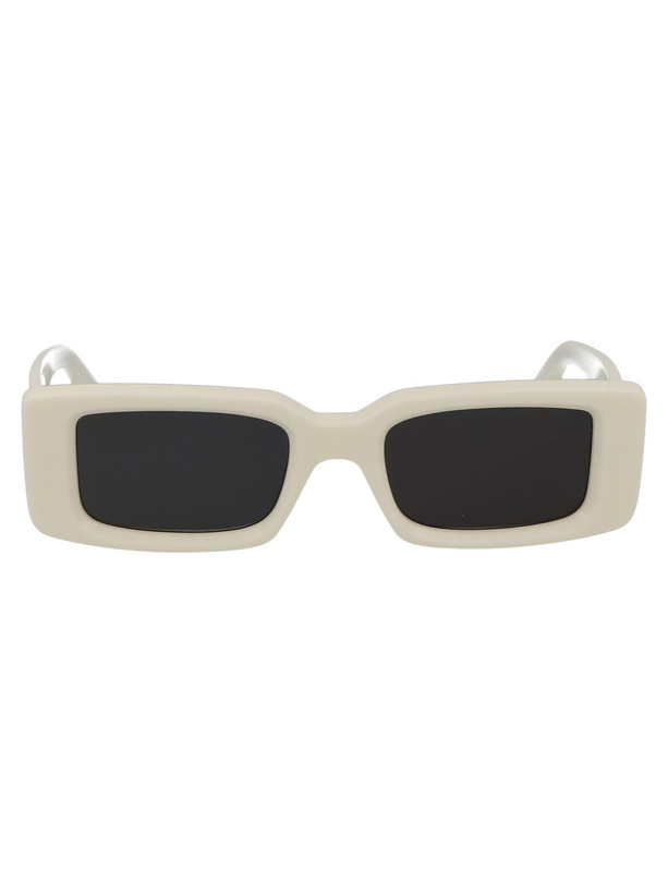 Photo: Off-White Arthur Sunglasses