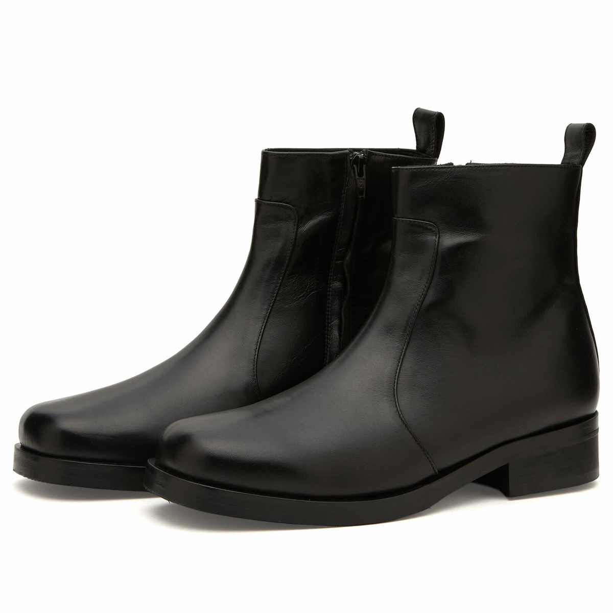 Studio Nicholson Men's Square Leather Boot in Black