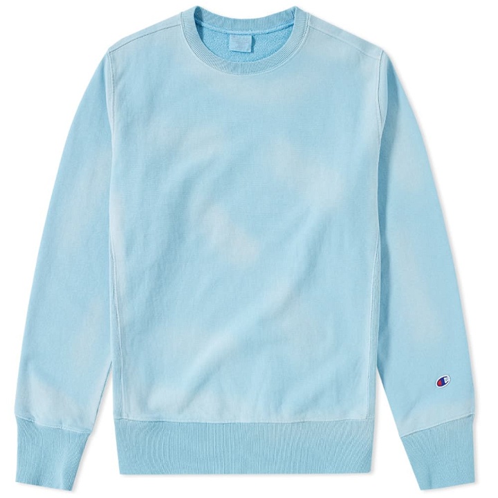 Photo: Champion Reverse Weave Enzyme Washed Crew Sweat