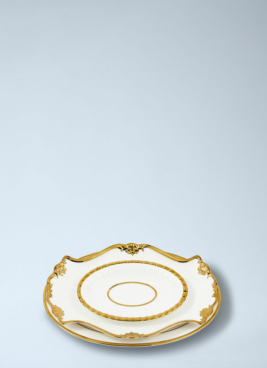 POLSPOTTEN Set Of Three Golden Finds Plates