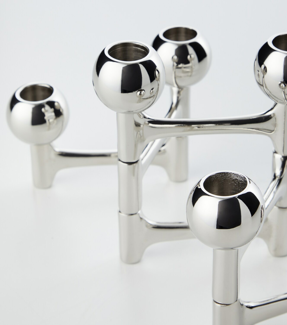 Polspotten Round metal candle holder