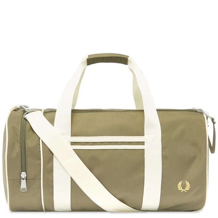 Photo: Fred Perry Authentic Twin Tipped Barrel Bag