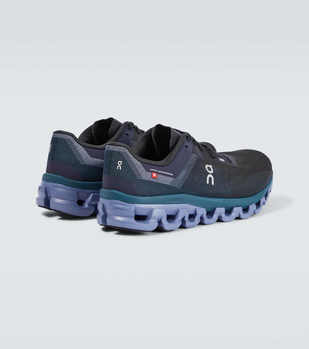 On Cloudflow 4 running shoes On