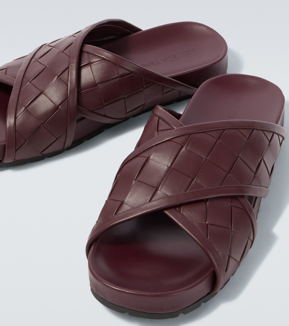 Bottega Veneta Tarik Intrecciato leather slides