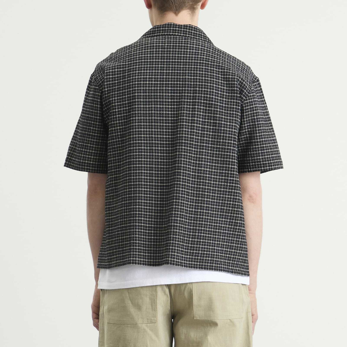 Café Mountain Men's Loose Check Vacation Shirt in Black