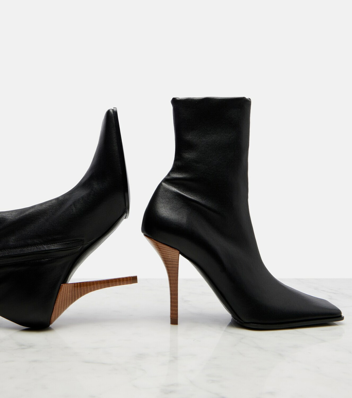 Alaïa Leather ankle boots