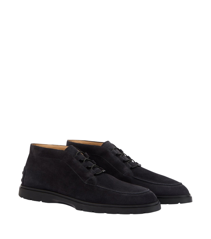 Photo: Tod's Suede desert boots