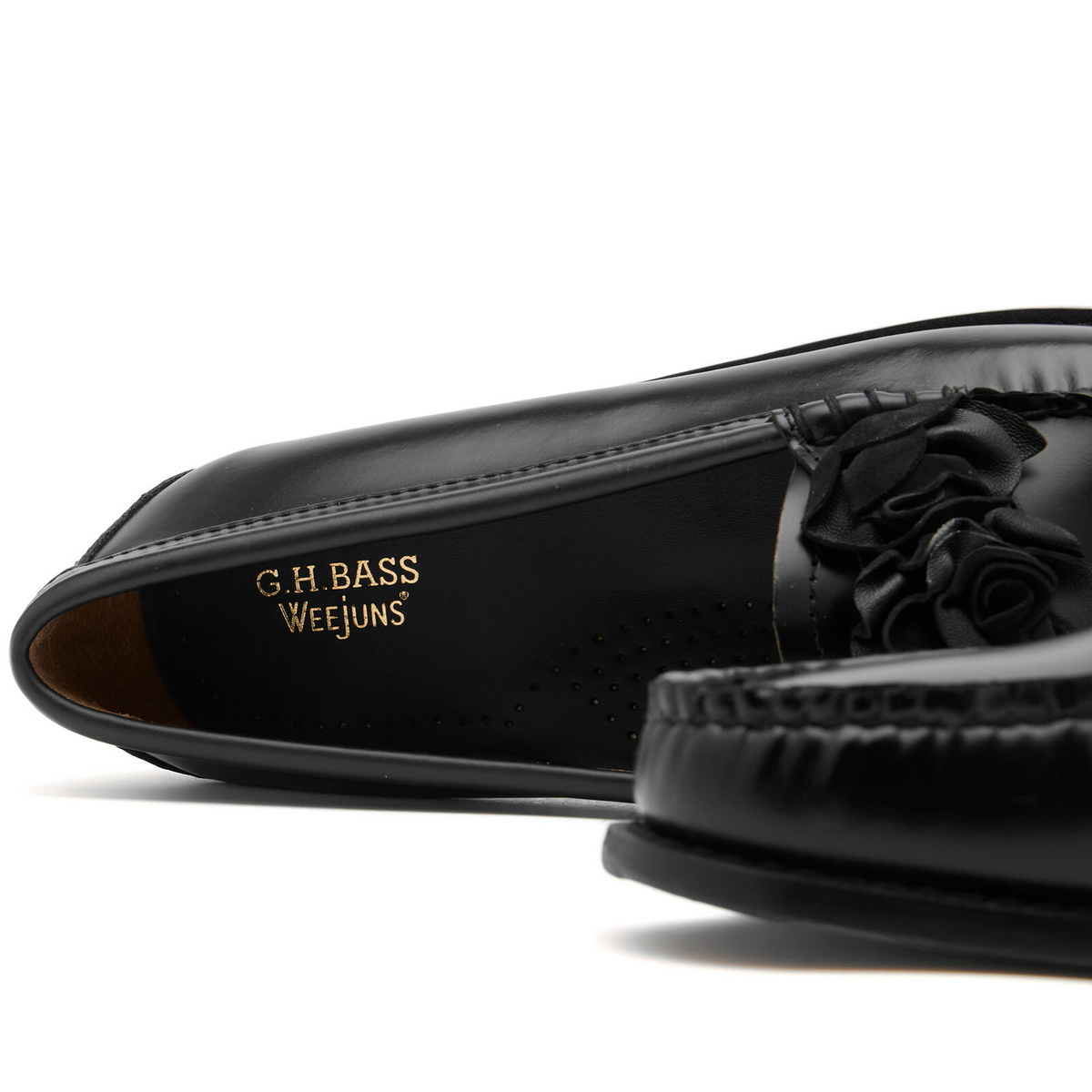 Bass Weejuns Women's Penny Flora Loafer in Black Leather
