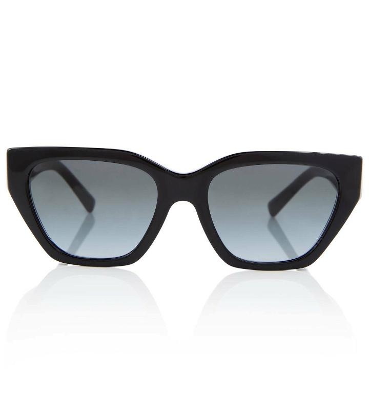 Photo: Valentino Embellished cat-eye sunglasses