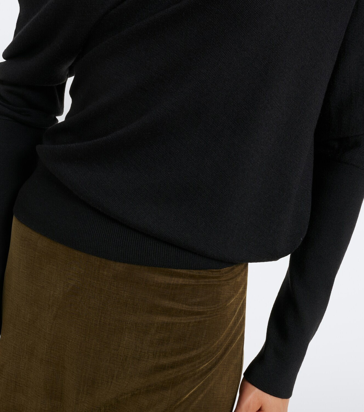 Tom Ford Off-shoulder wool and silk sweater