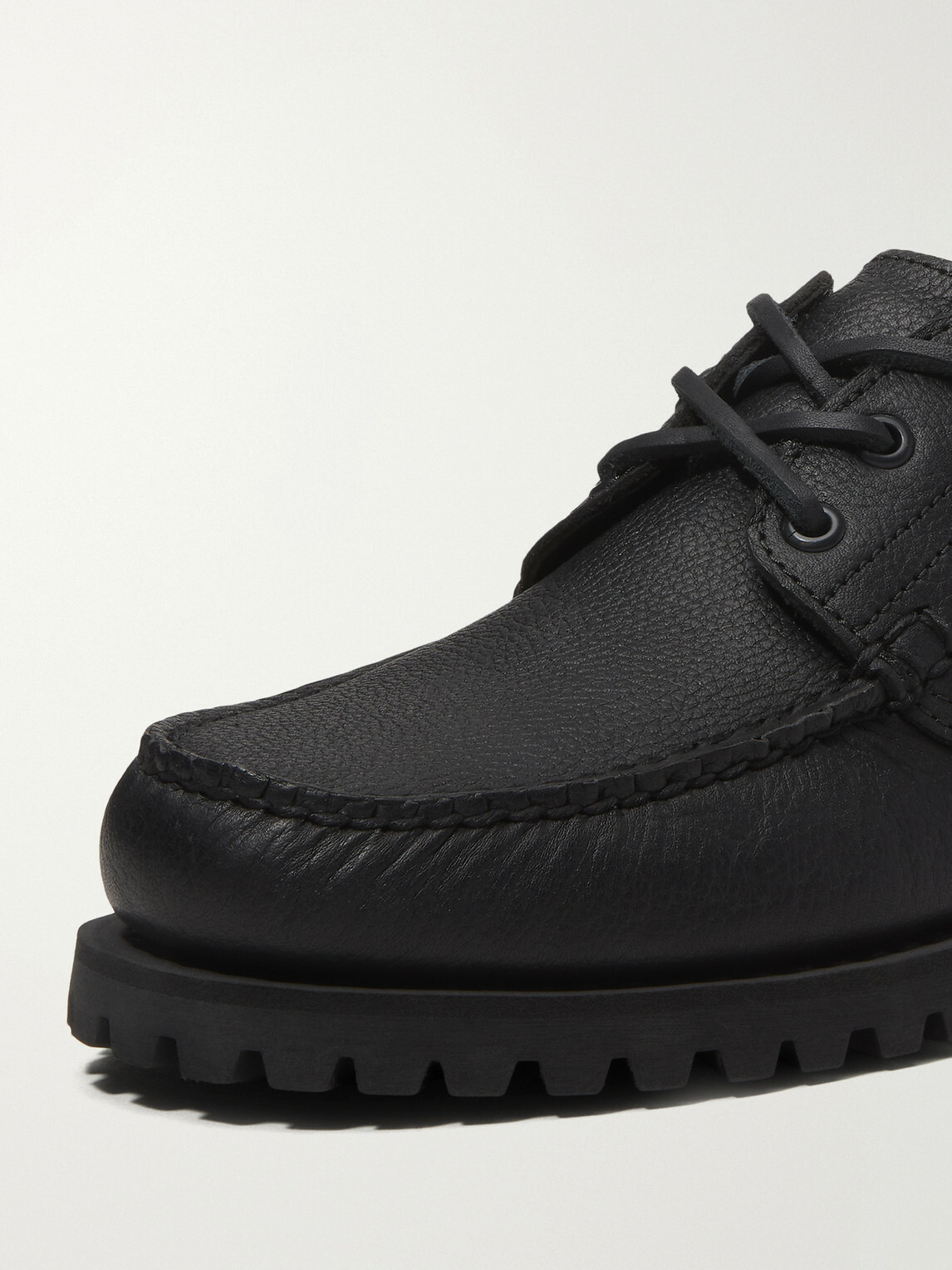 Timberland - Authentic 3-Eye Lug Full-Grain Leather Boat Shoes - Black