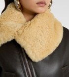 Jacquemus Aviatore cropped shearling-trimmed leather jacket