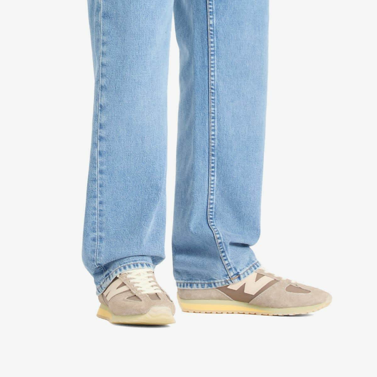 New Balance 471 Sneaker in Arid Stone New Balance