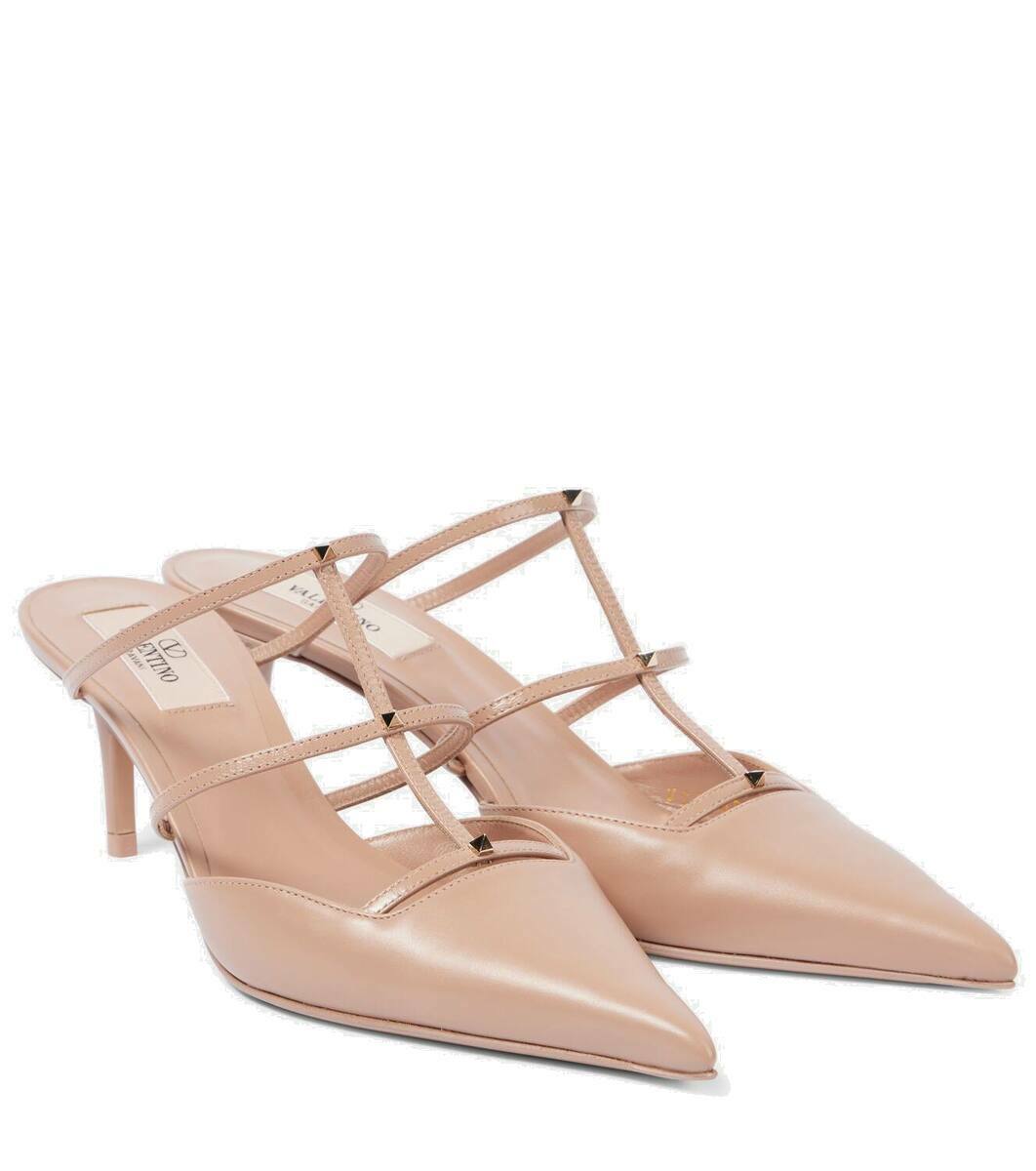 VIP【送料関税込】VALENTINO GARAVANI ROCKSTUD LEATHER MULES 0400021572951_BLACK?wid=600&