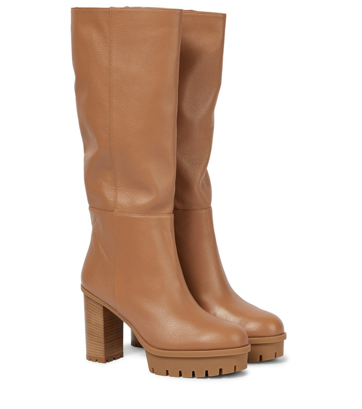 Photo: Aquazzura Beau Soleil 60 knee-high boots