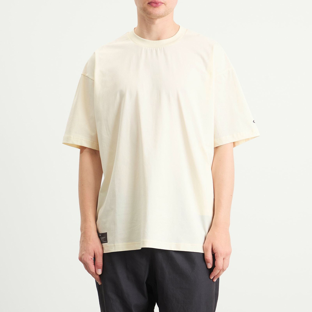 Oakley Men's FGL Union Pocket T-Shirt 5.0 in Ceramic White