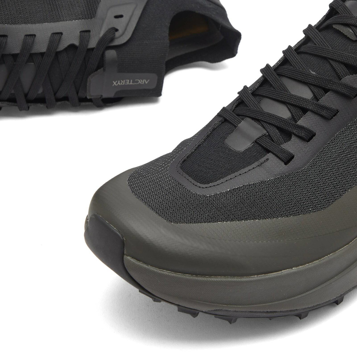 Arc'teryx Men's Sylan in Black/Shark Arc'teryx