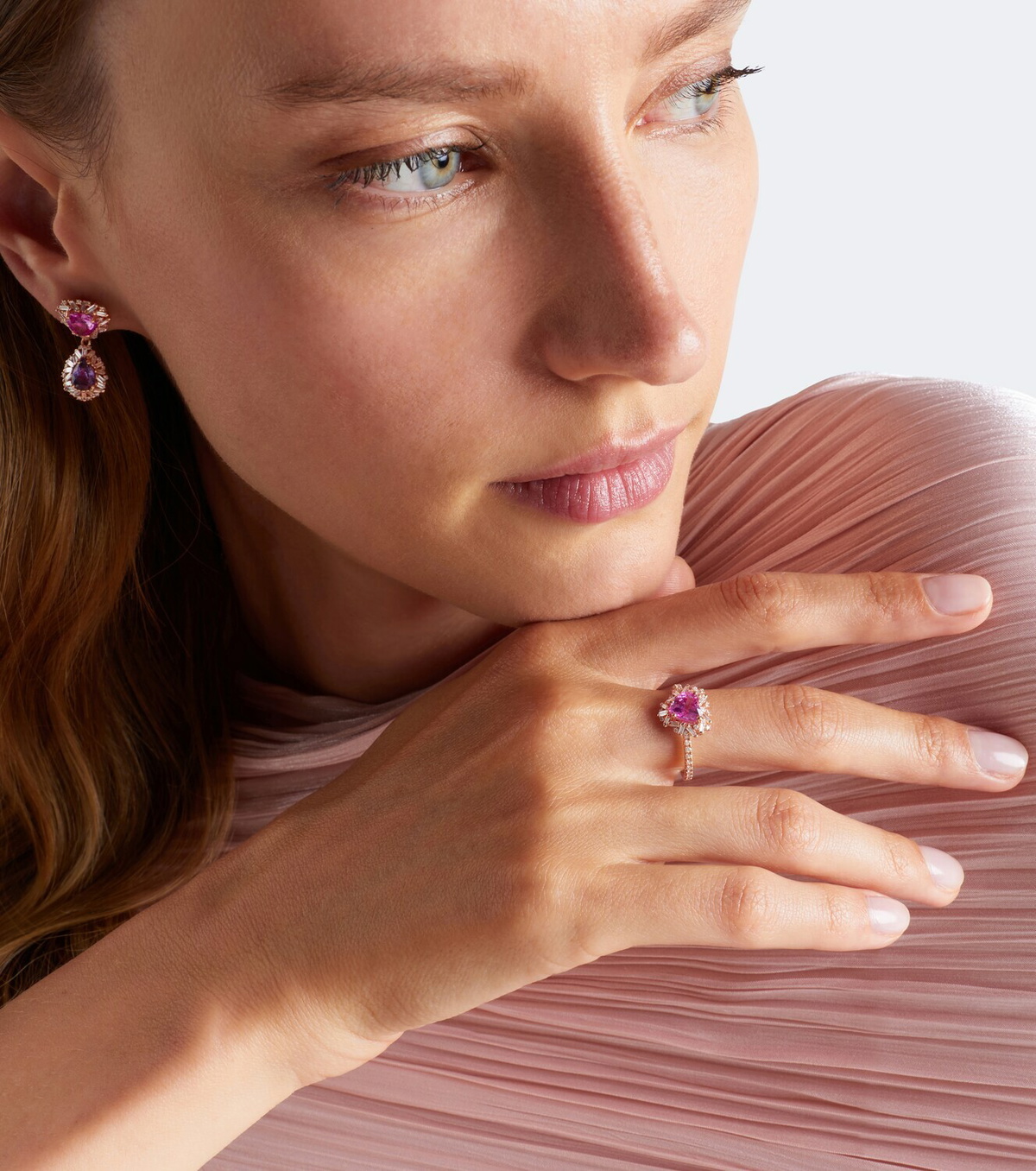 Suzanne Kalan 18kt rose gold ring with sapphire and diamonds