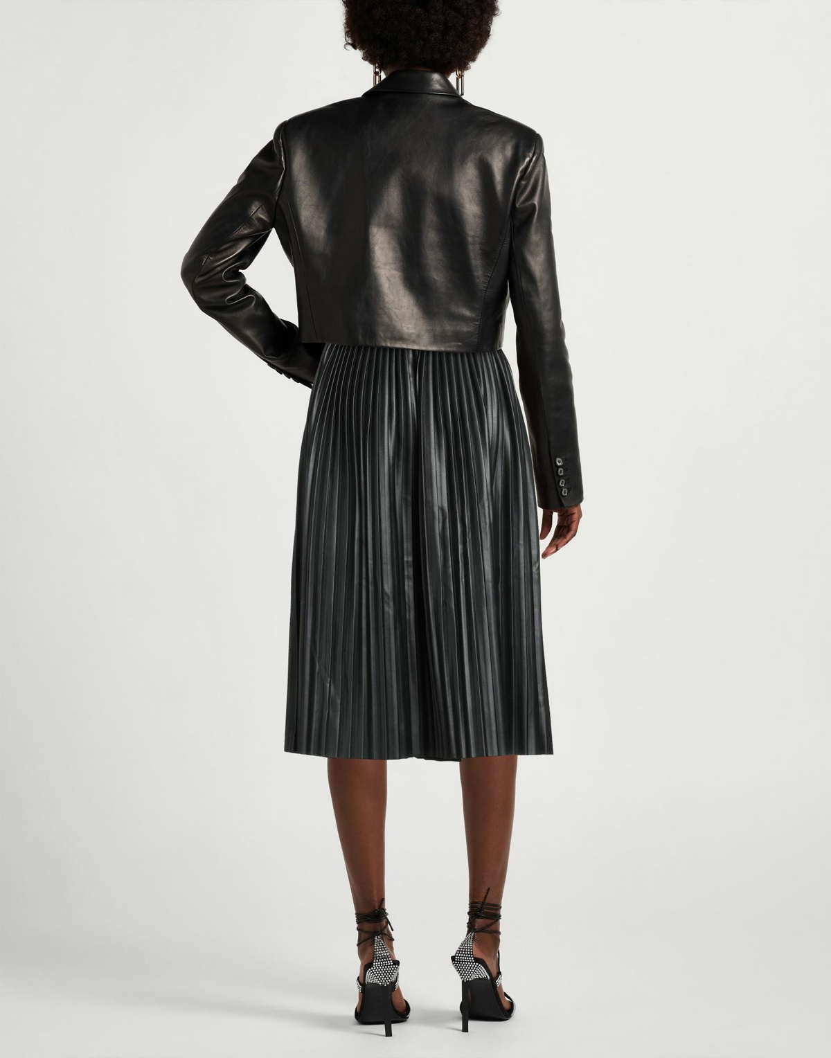Jijil Womens Midi skirt in Black