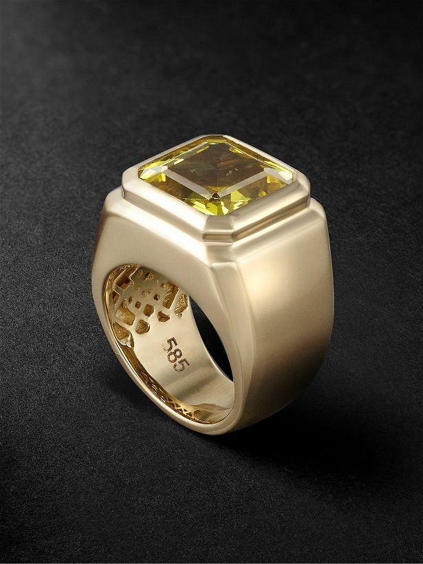 Photo: 42 Suns - 14-Karat Gold Yellow Sapphire Signet Ring - Yellow