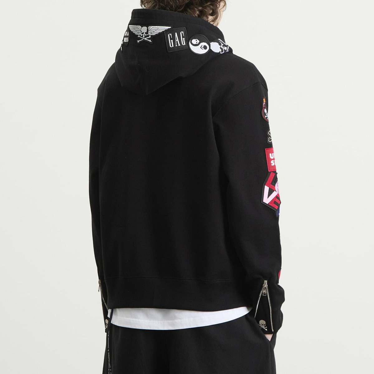 MASTERMIND WORLD Men's Multi Patched Zip-Up Hoodie in Black