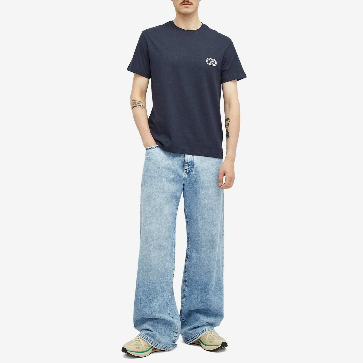 Valentino Men's V Logo T Shirt in Navy Valentino