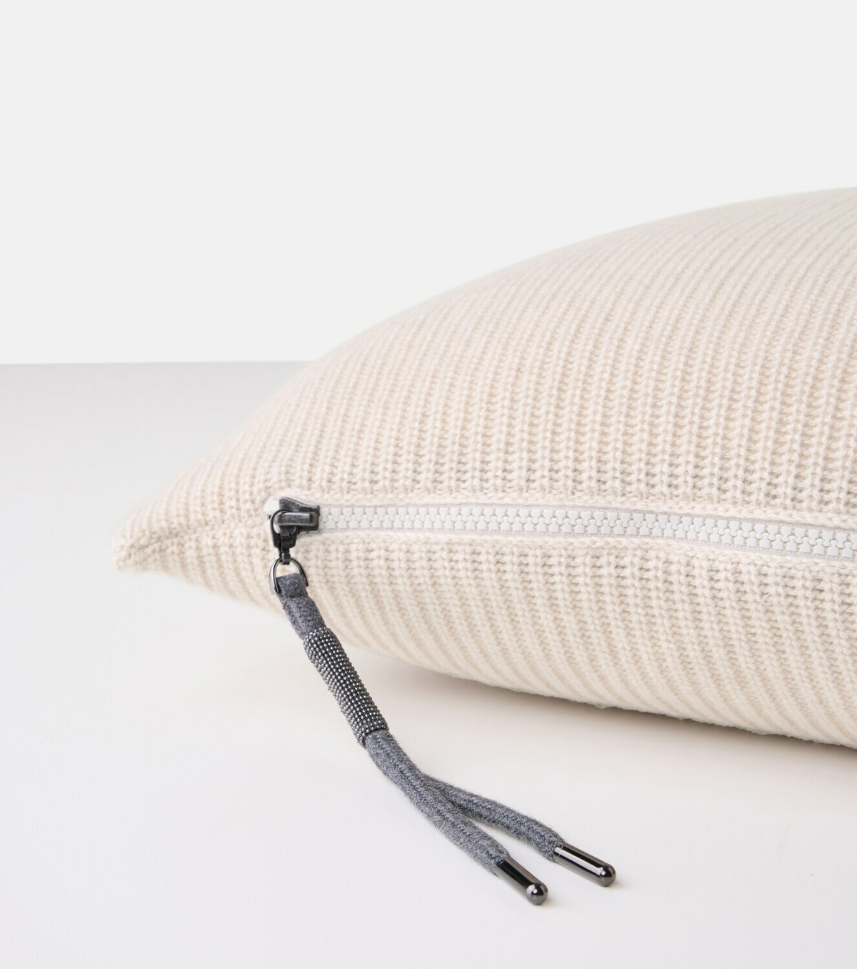 Brunello Cucinelli Ribbed-knit cashmere cushion