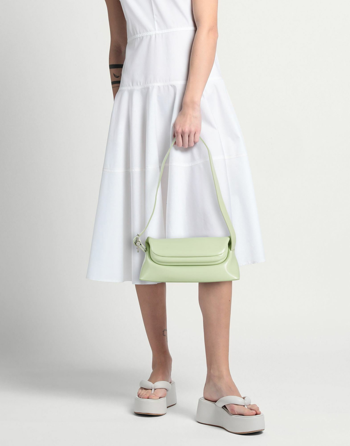 Osoi Womens Shoulder bag Light in Green