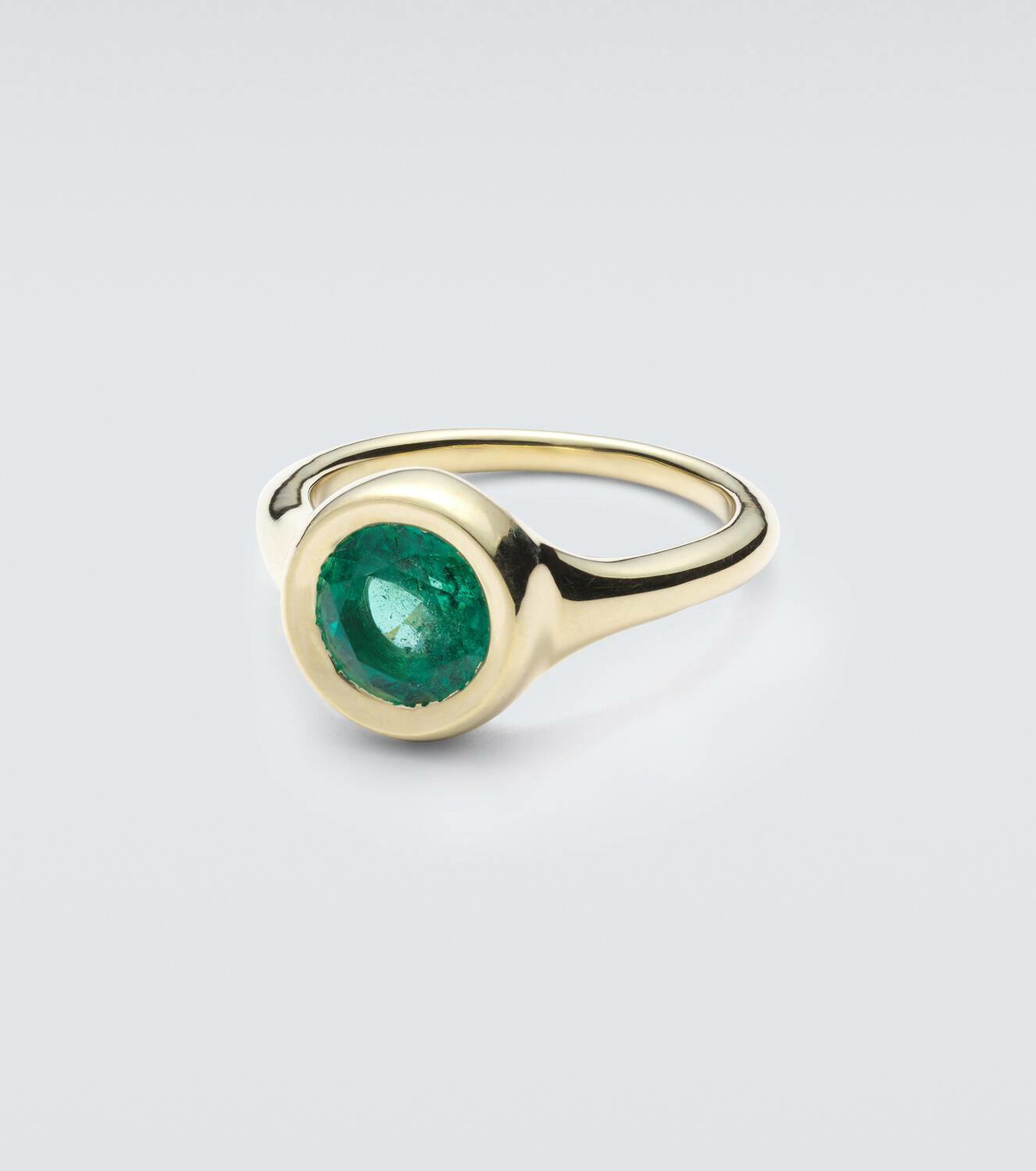 Octavia Elizabeth Lenny 18kt gold ring with emerald