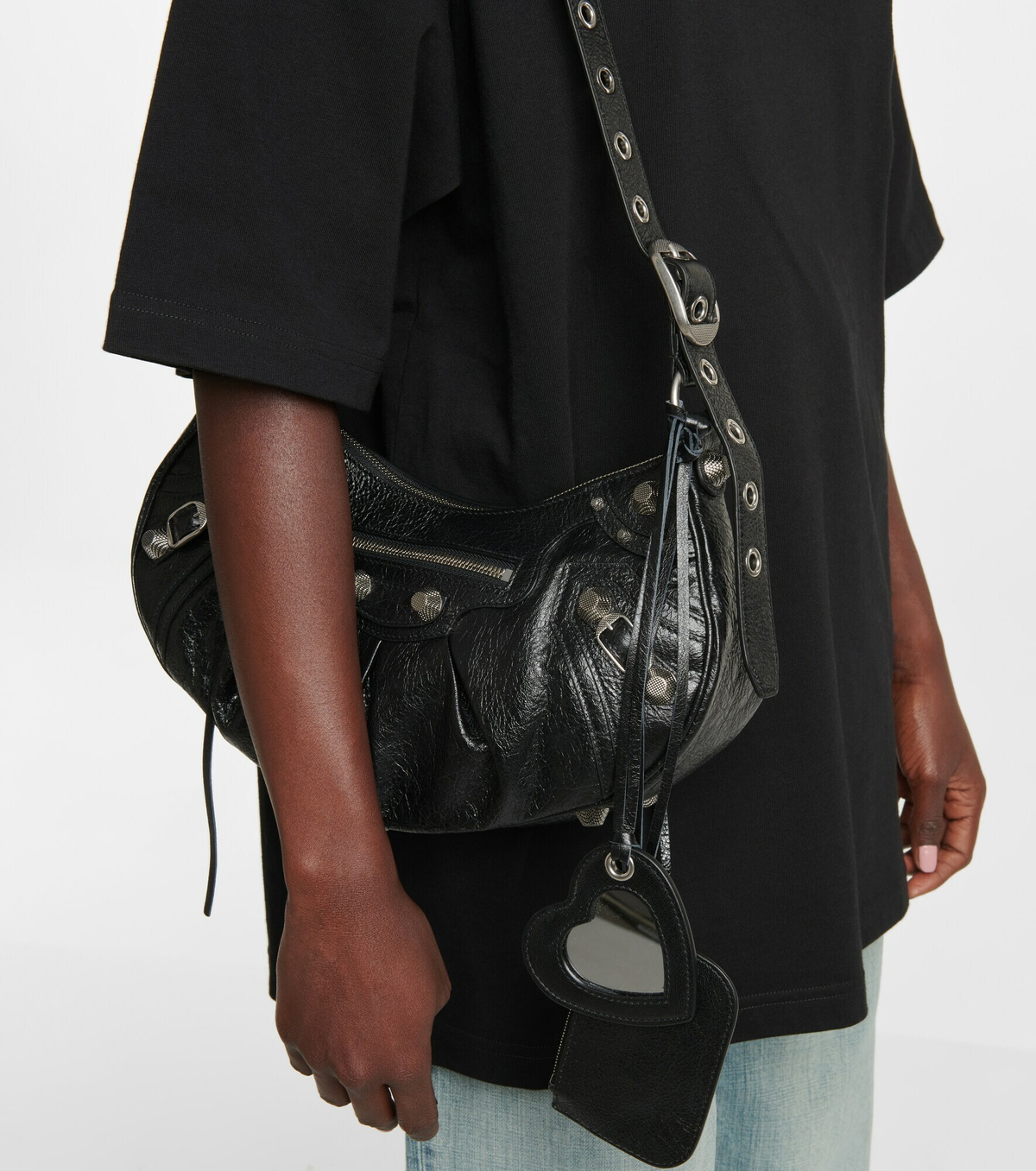 【BALENCIAGA】LE CAGOLE SMALL LEATHER SHOULDER BAG BALENCIAGA Le Cagole small studded crinkled-leather shoulder
