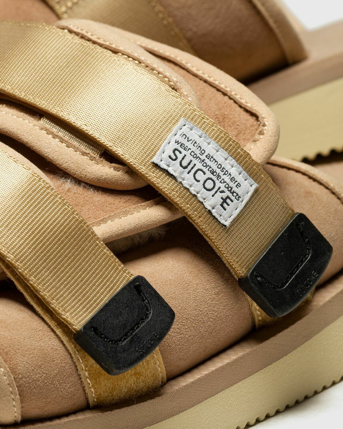 suicoke moto beige
