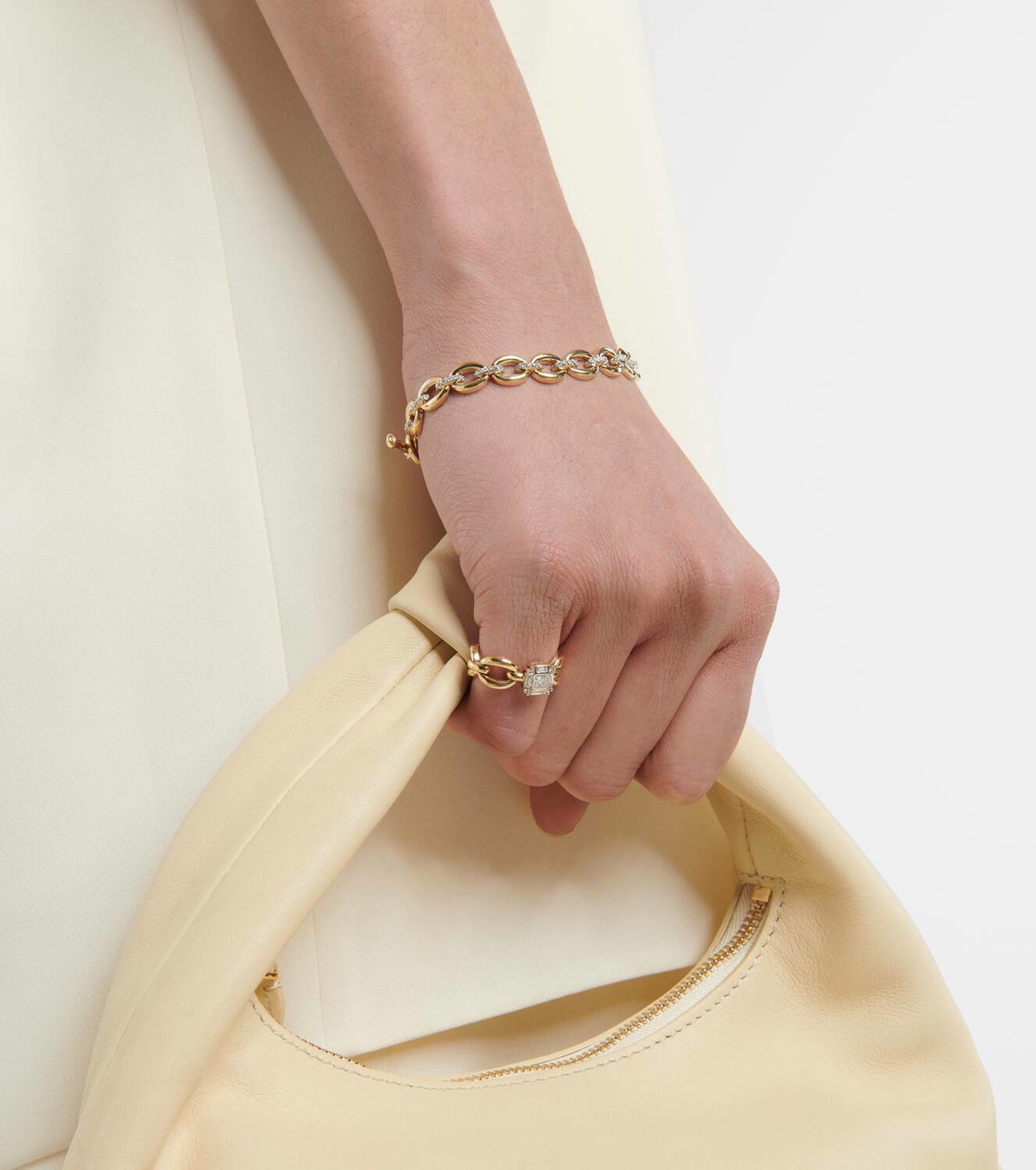 Nadine Aysoy Catena 18kt gold bracelet with diamonds