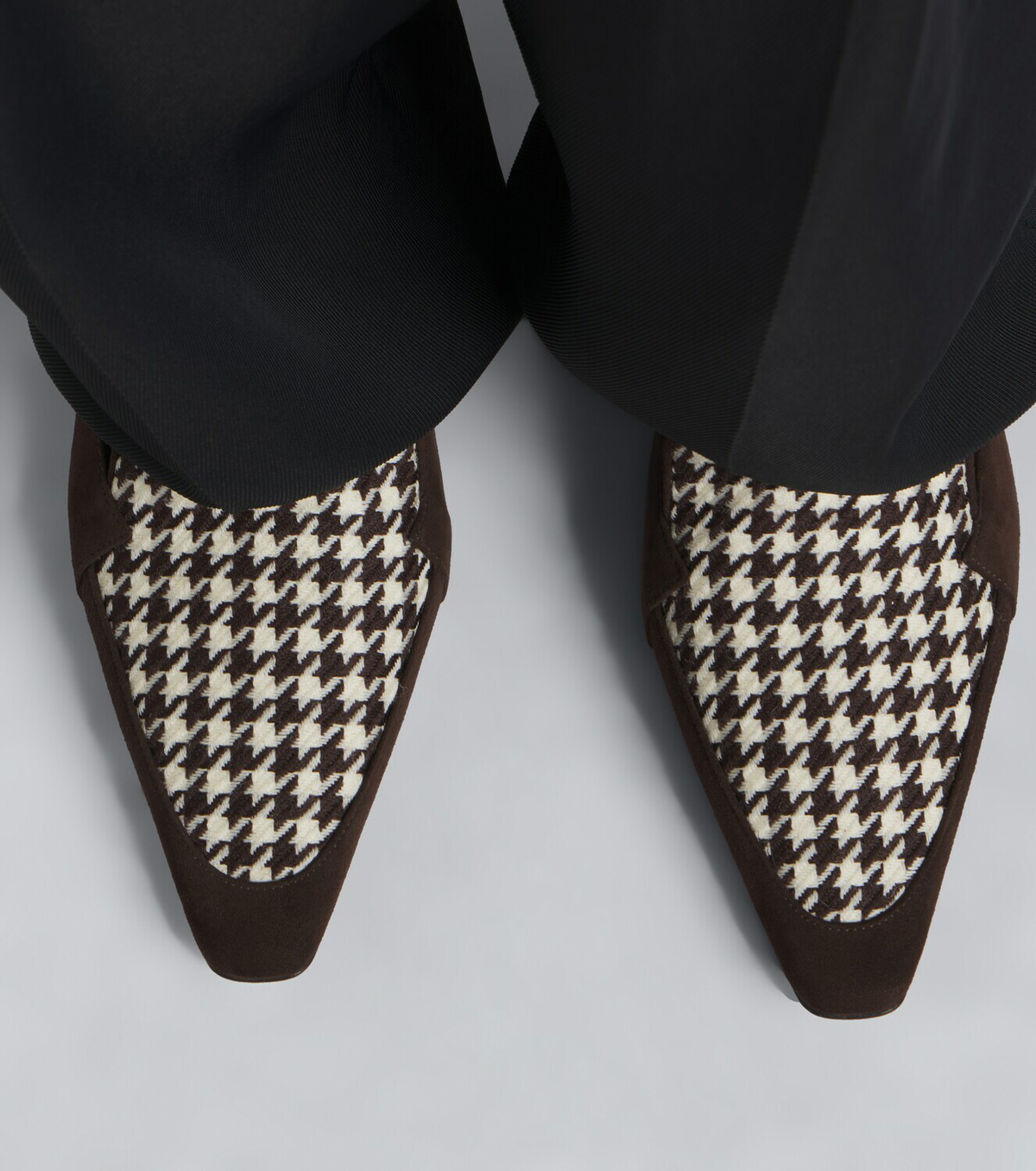 Manolo Blahnik Petusi houndstooth suede pumps
