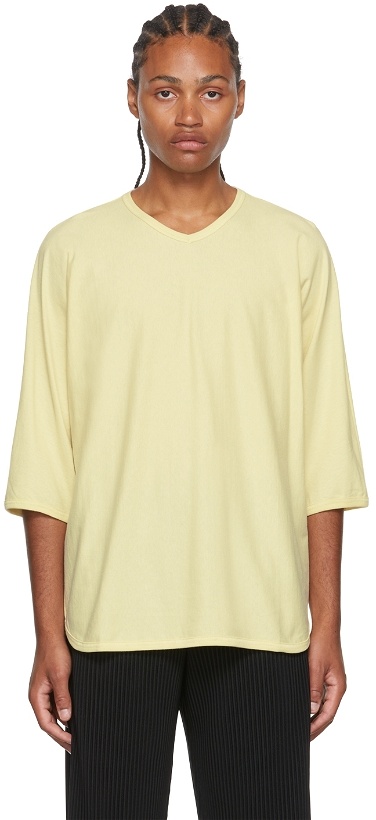 Photo: Homme Plissé Issey Miyake Yellow Release-T 1 T-Shirt