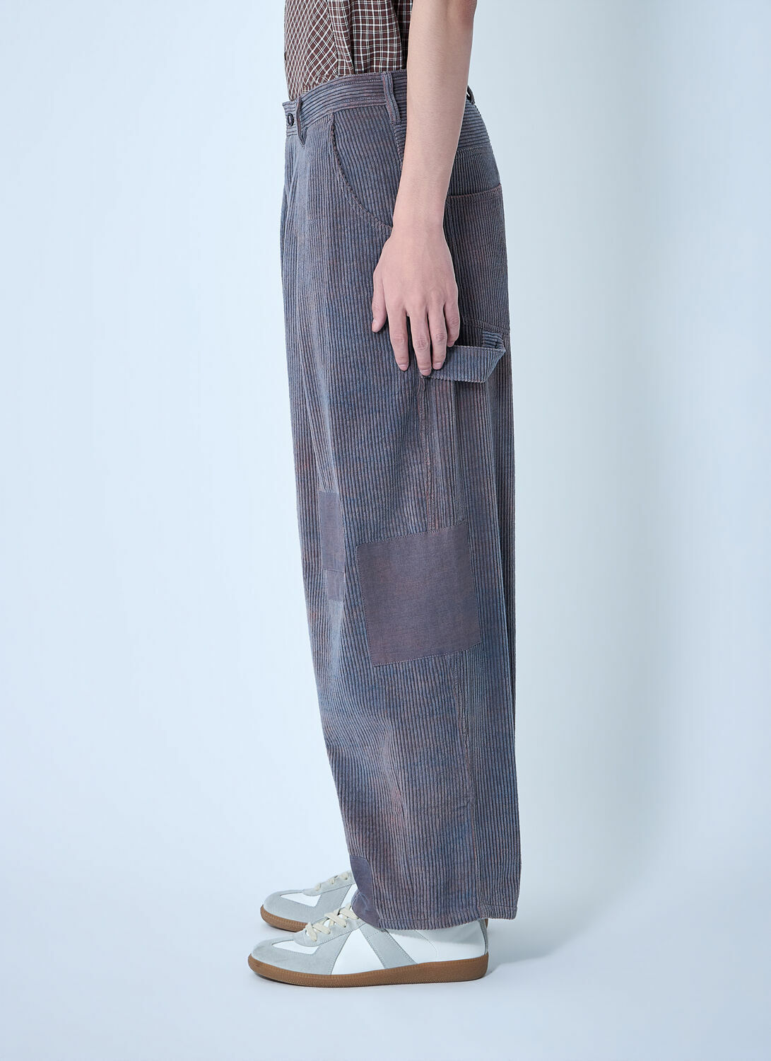 Story mfg. Lush Corduroy Cotton Carpenter Trousers