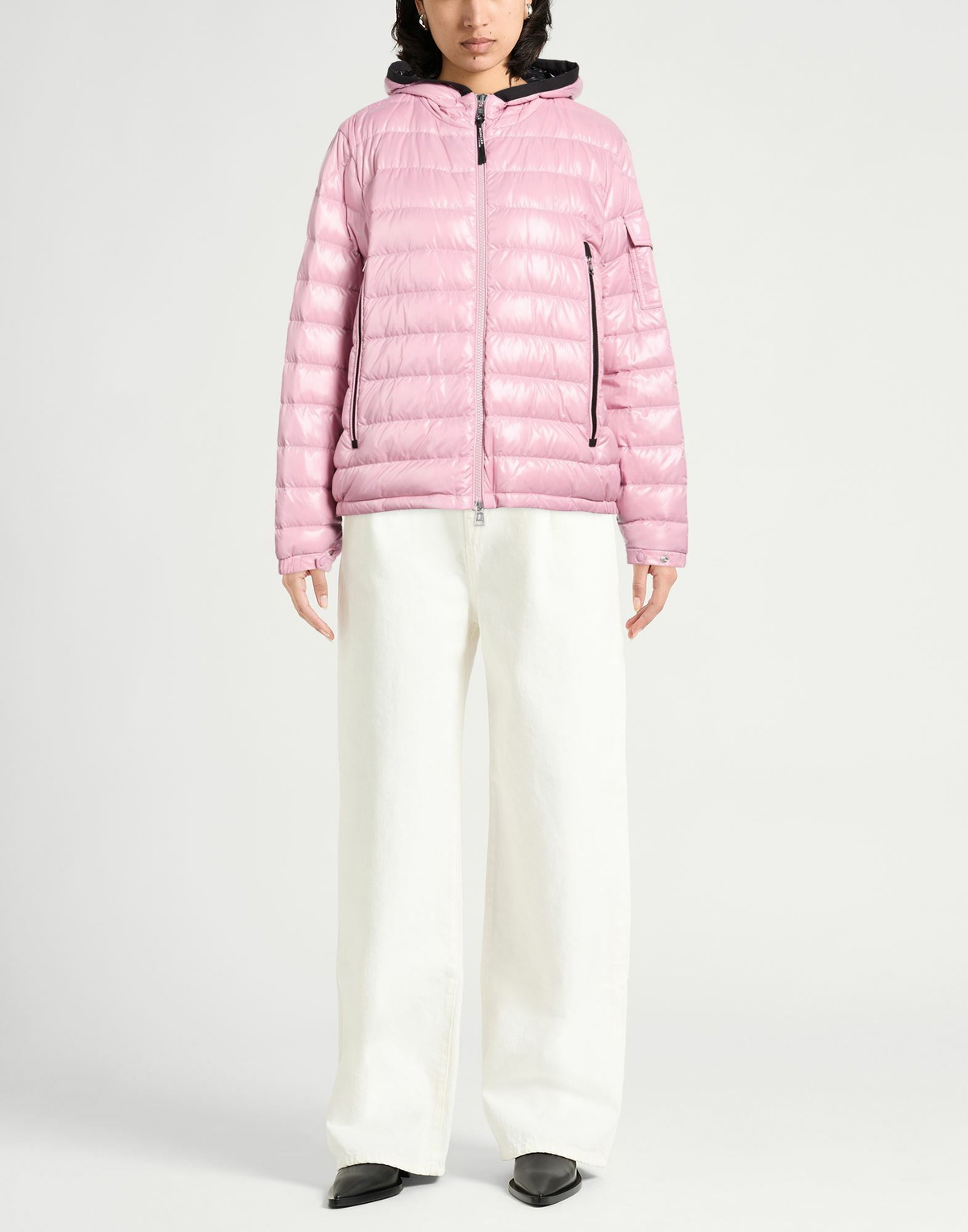 Moncler Womens Puffer in Pink